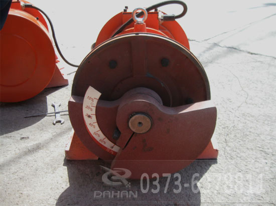 立式振動電機 立式振動電機